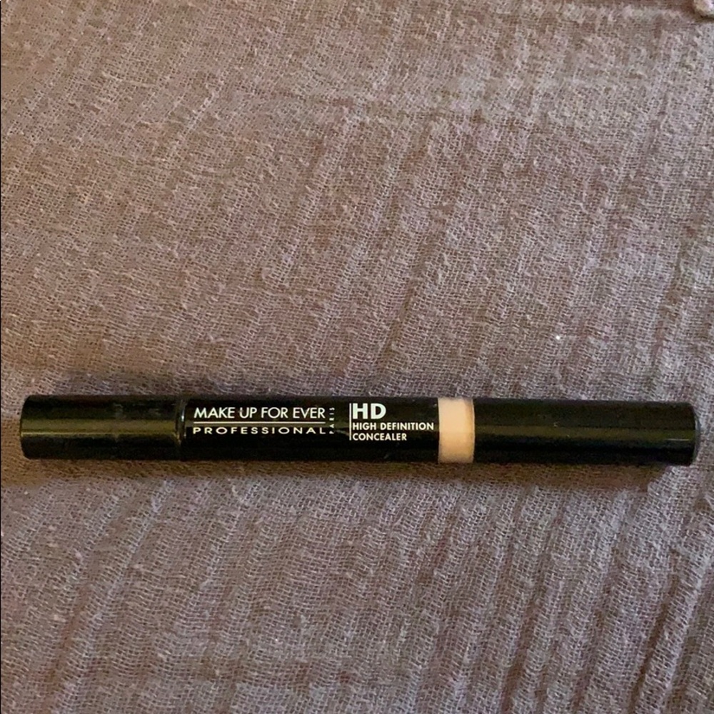 MakeUp For Ever Concealer